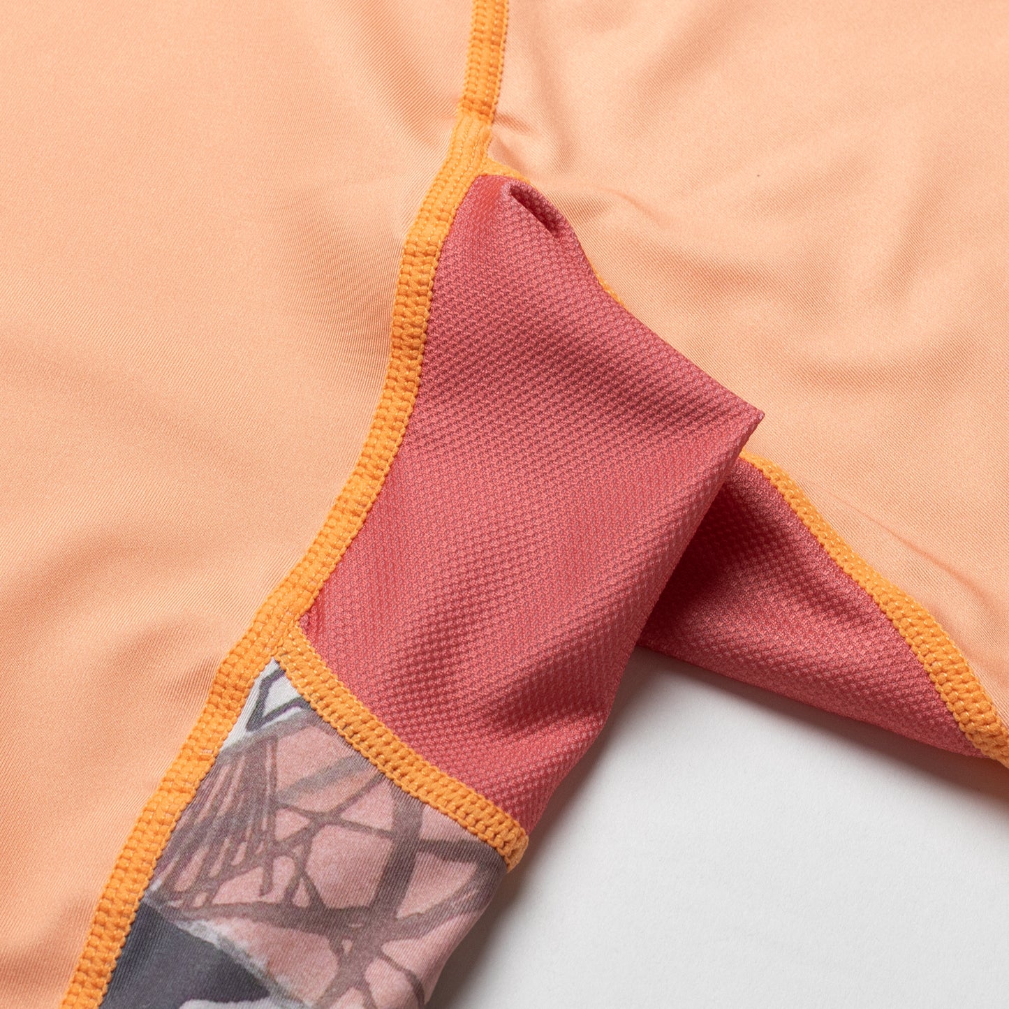 Gosuke Women's Rash Guard