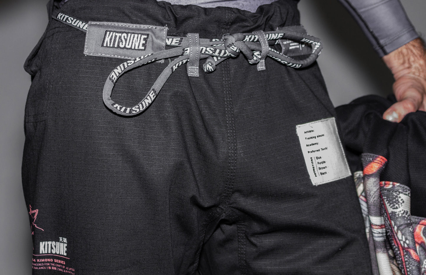 "Heroes" Black BJJ Gi - Women's