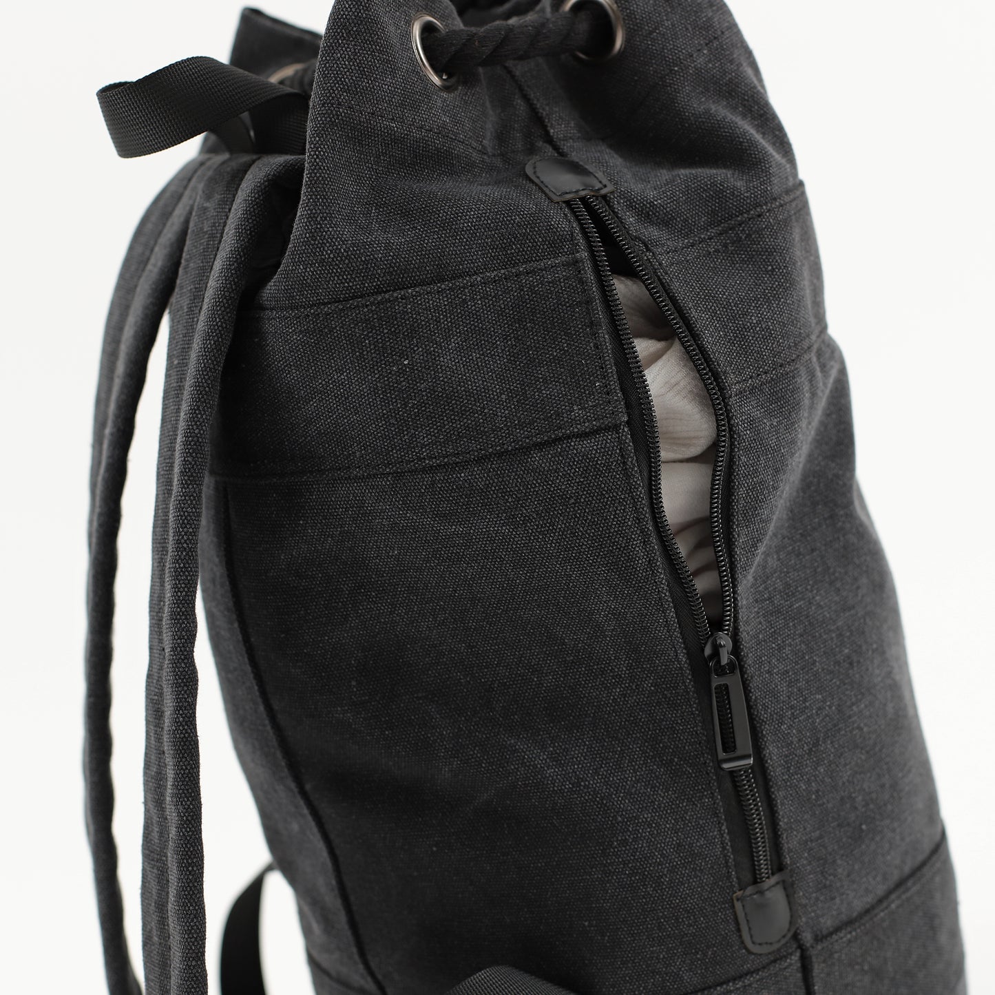 "Barrage" Gear Bag - Black